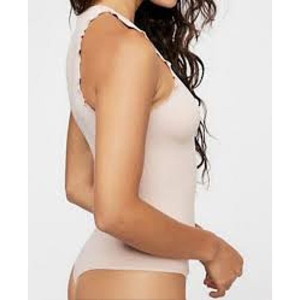 Intimately Free People Feels Right Ballet Pink Bodysuit Womens M/L Fitted Top - Picture 2 of 13